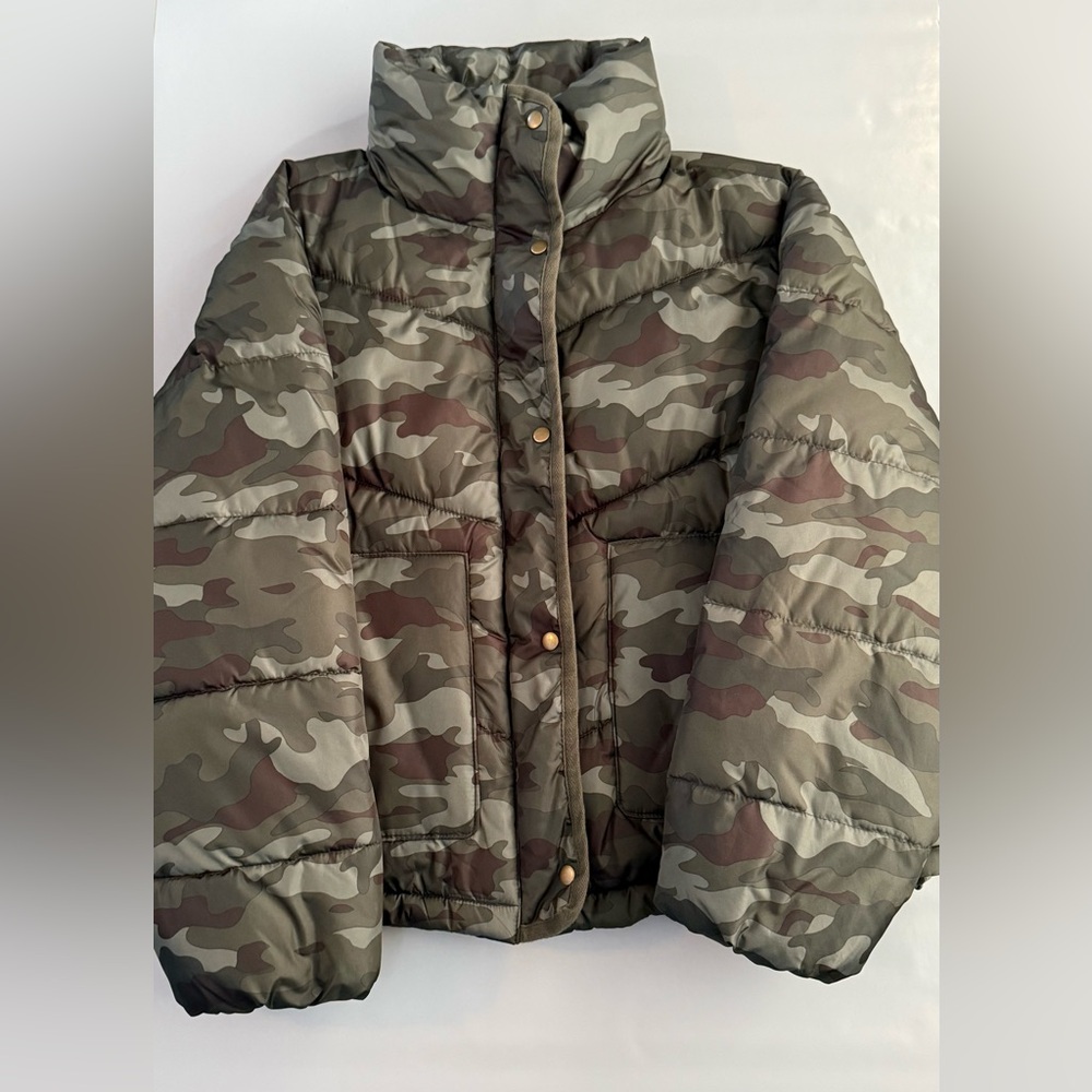 Old Navy Medium Camo Winter Coat